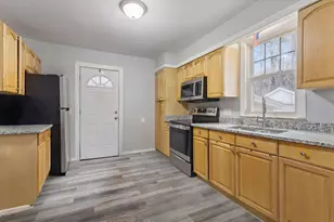 184 Central St, Westbrook, ME 04092 - Photo 3