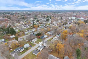 184 Central St, Westbrook, ME 04092 - Photo 27