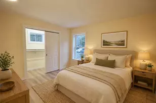 28 Lewis St, Greenville, ME 04441 - Photo 5