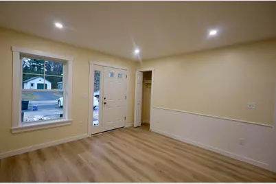 28 Lewis Street, Greenville, ME 04441 - Photo 7