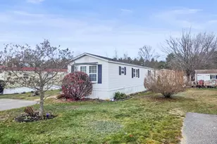 38 Fairview Dr, Lisbon, ME 04250 - Photo 3