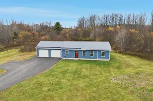 16 Godrics Holw, Sidney, ME 04330 - Photo 3