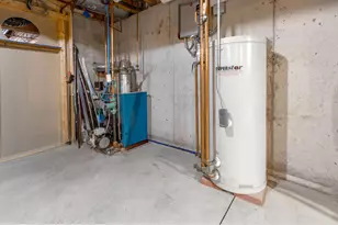 197 Ferry Rd, Lewiston, ME 04240 - Photo 41