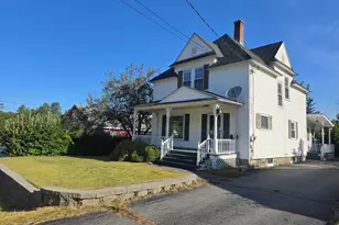 604 Franklin St, Rumford, ME 04276 - Photo 11