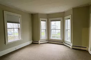 29 Fremont St, Gardiner, ME 04345 - Photo 15