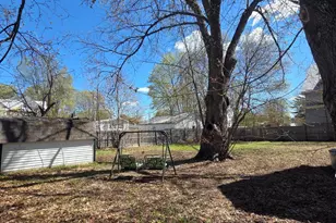 7 Bean St, Madison, ME 04950 - Photo 7
