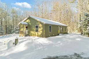 128 S Taylor Rd, Mount Vernon, ME 04352 - Photo 3