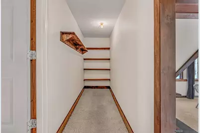 287 E Main Street, Dover Foxcroft, ME 04426 - Photo 17