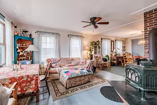 195 Pleasant St, Oxford, ME 04270 - Photo 17