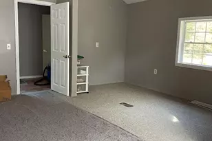 289 Tucker Rd, Hartford, ME 04220 - Photo 5