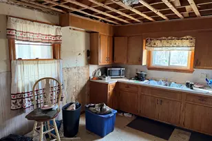 19 Gagnon St, Livermore Falls, ME 04254 - Photo 9