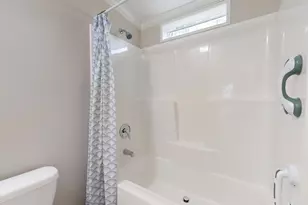 11 Trent Dr, Lisbon, ME 04250 - Photo 9