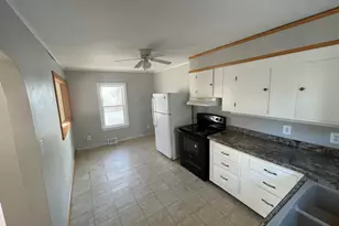 72 East Terrace, Millinocket, ME 04462 - Photo 5