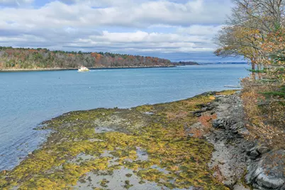 562 Island Avenue, Portland, ME 04108 - Photo 43