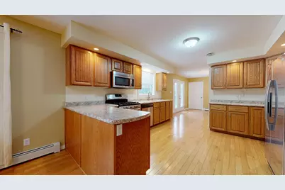 233 Middle Street, Farmington, ME 04938 - Photo 13