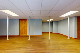 233 Middle St, Farmington, ME 04938 - Photo 39