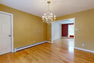 233 Middle St, Farmington, ME 04938 - Photo 25