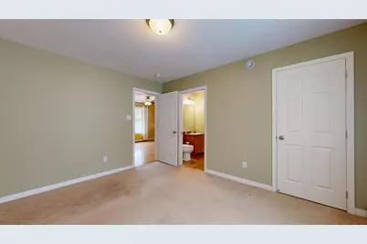233 Middle Street, Farmington, ME 04938 - Photo 23
