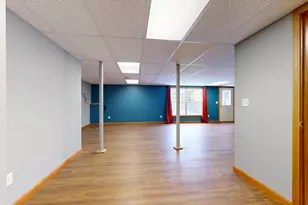 233 Middle St, Farmington, ME 04938 - Photo 35