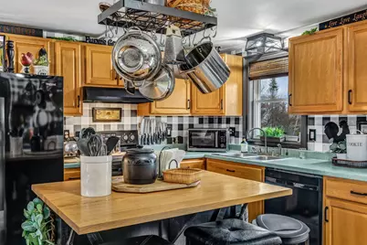 19 Broadway, Rockland, ME 04841 - Photo 13