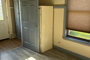 26 Clark St, Thomaston, ME 04861 - Photo 31