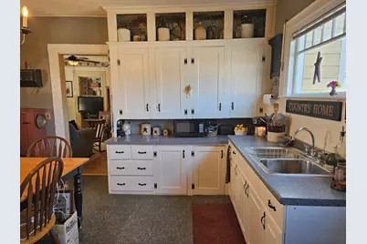 23 Western Avenue, Waterville, ME 04901 - Photo 3