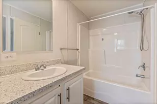 71 Autumn Ln, Lewiston, ME 04240 - Photo 17