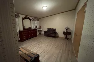 33 John St, Madison, ME 04950 - Photo 25