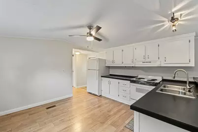 2196 Sanford Road #46, Wells, ME 04090 - Photo 9