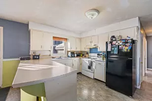 122 Western Ave, Waterville, ME 04901 - Photo 5