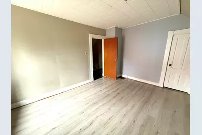 16 Rangeley Place, Rumford, ME 04276 - Photo 3