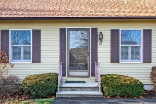 18 Concord Pl, Auburn, ME 04210 - Photo 3