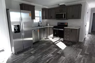 23 Skyline Ct, Randolph, ME 04346 - Photo 5