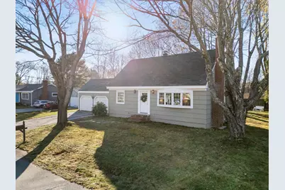 4 Jewett Road, Cape Elizabeth, ME 04107 - Photo 3