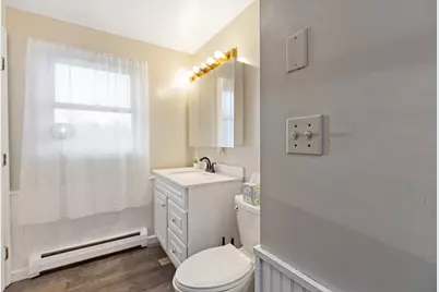 914 Bellsqueeze Road, Clinton, ME 04927 - Photo 11