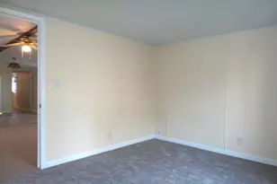 17 Maple St, Vassalboro, ME 04989 - Photo 9