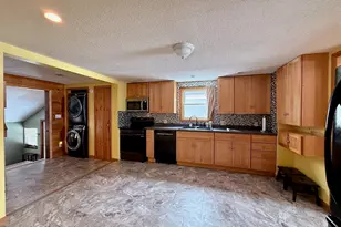 4 Nancy Ln, Sabattus, ME 04280 - Photo 9