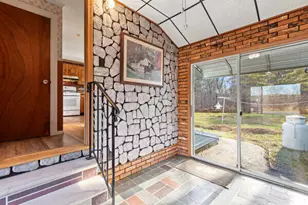 107 W Gray Rd, Gray, ME 04039 - Photo 3