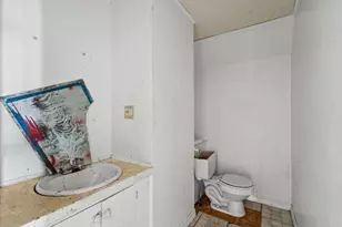 82 Summer St, Dover Foxcroft, ME 04426 - Photo 25