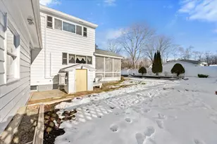 54 Rhode Island Ave, Millinocket, ME 04462 - Photo 51