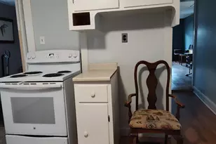 70 Spring St, Gardiner, ME 04345 - Photo 9