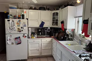 42 Waldo St, Millinocket, ME 04462 - Photo 5