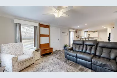 962 Main Street #10, Monmouth, ME 04259 - Photo 17