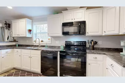 962 Main Street #10, Monmouth, ME 04259 - Photo 5