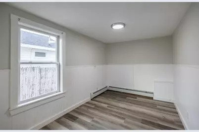 27 Flanders Street, Auburn, ME 04210 - Photo 15