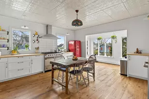 38 Union St, Belfast, ME 04915 - Photo 5