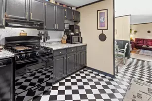 1881 Washington Rd, Waldoboro, ME 04572 - Photo 9