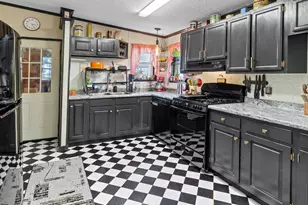 1881 Washington Rd, Waldoboro, ME 04572 - Photo 7