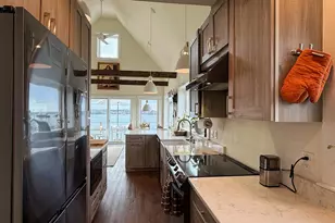 77 Johnson St, Lubec, ME 04652 - Photo 21