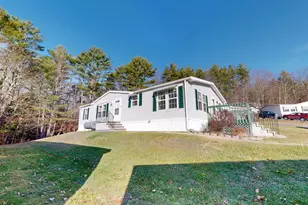 26 Fox Run Dr, Lewiston, ME 04240 - Photo 33